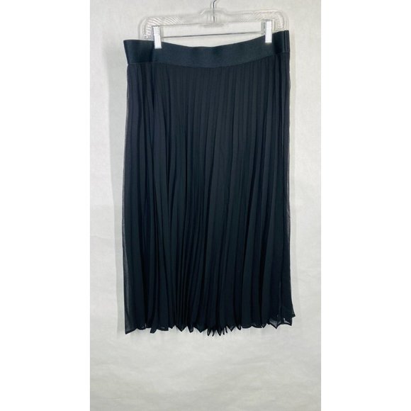 Time and Tru Dresses & Skirts - Time & Tru Pleated Skirt Women Size XL Black Elastic Waist Lined